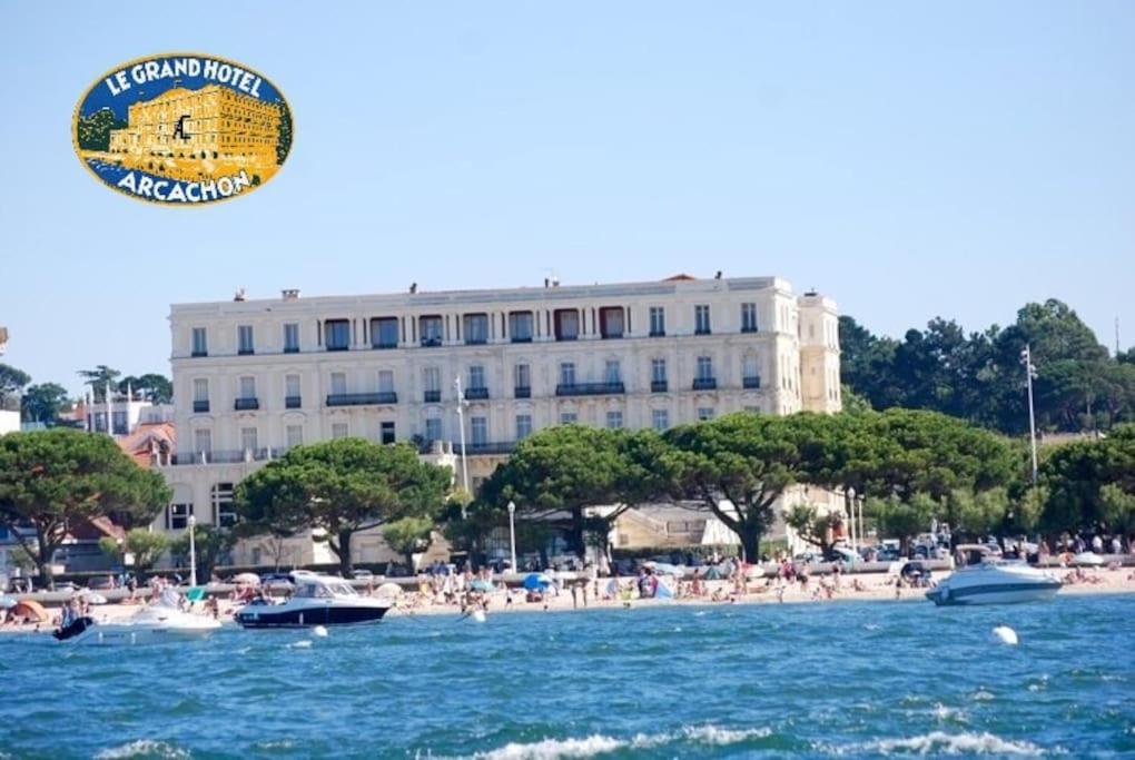 Grand Hotel - Magnifique Appartement Bord De Plage Centrale อาร์กาชง ภายนอก รูปภาพ